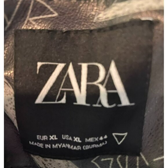 Rare ZARA Womens XL Black Faux Leather Graphic Graffiti Biker Jacket with Zipper - Picture 3 of 11